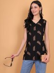 Styfun Women Ethnic Motifs Printed Halter Neck Kurti view 4