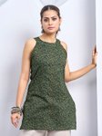 Kaftanize Blue & Red Floral Block Printed Halter Neck Pure Cotton Short Kurti view 4