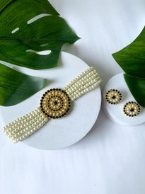 Buy Zobby Off-White Gold-Plated Stone-Studded Beaded Handcrafted