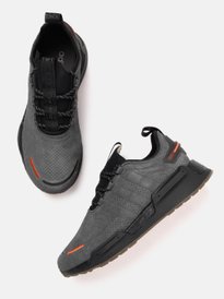 c7ebdc21-5caa-4553-a876-