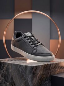 Buy OFF LIMITS Men Sneakers - Casual Shoes for Men 32738416 | Myntra