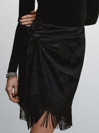 Buy NA-KD Black Solid Tulip Skirt Skirts for Women 18580282 Myntra