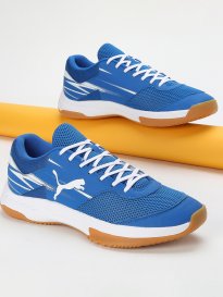 Myntra badminton shoes best sale