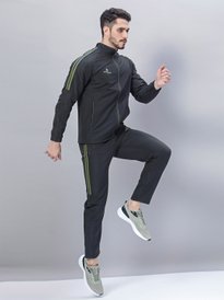 nike tracksuit myntra