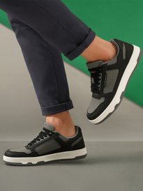 Buy ADIDAS Originals Men Grey ZX 500 RM Colourblocked