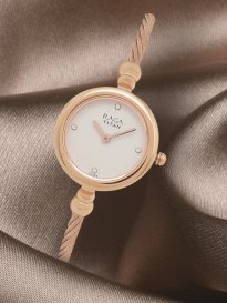 Titan nh2532ym01 raga watch top