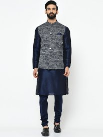 Buy SG RAJASAHAB Men Maroon Gold Toned Self Design Kurta with Pyjamas Nehru Jacket Kurta Sets for Men 13270876 Myntra
