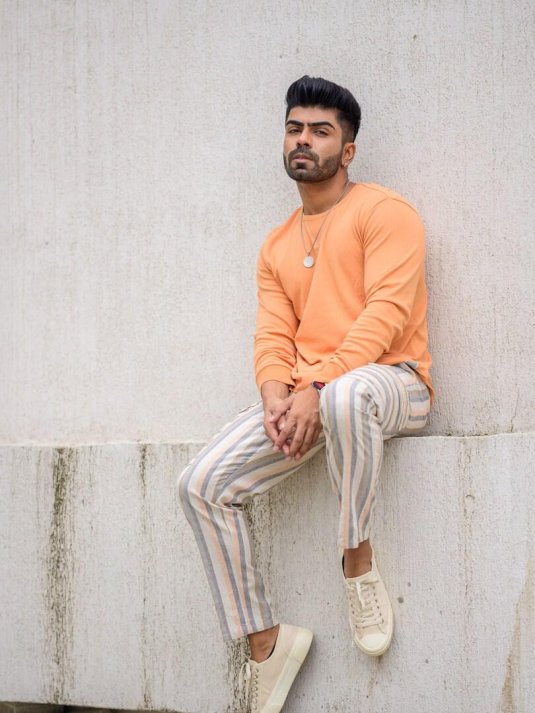 Crew hotsell shoes myntra