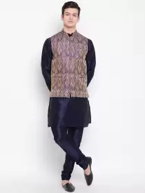 Men Solid Kurta Set