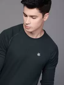 Raglan Sleeved T-shirt
