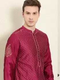 Men Ethnic Motifs Embroidered Kurta