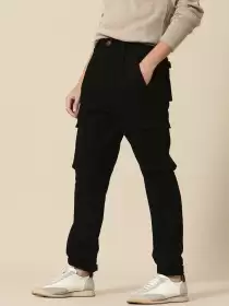 Men Liberal Fit Pleated Cargos