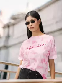 Women Tie and Dye Boxy Pure Cotton T-shirt