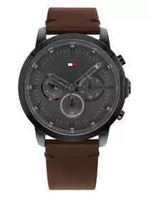 Men Leather Straps Chronograph Watch