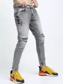 Men Tapered Fit Jeans