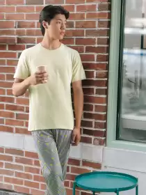Men Printed Pyjama Set