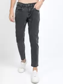 Men Tapered Fit Jeans