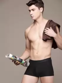 Men Self Design Low-Rise Trunk