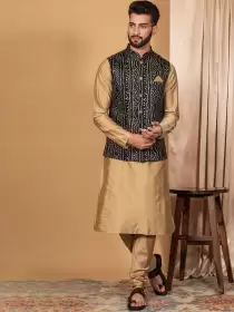 Men Printed Kurta with Trousers