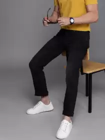 Men Slim Fit Low-Rise Jeans