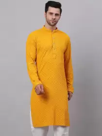 Men Floral Embroidered Kurta