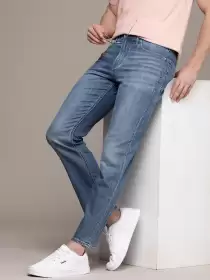 Men Straight Fit Jeans
