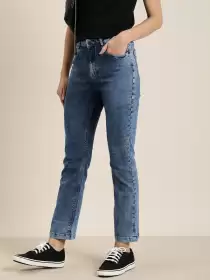 Women Straight Fit Jeans
