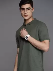 Men Polo Collar Slim Fit T-shirt