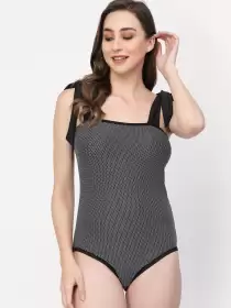 Women Printed Padded Knot Style Bodysuit