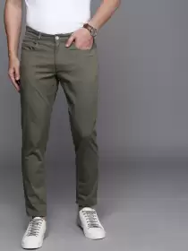 Men Tapered Fit Chinos