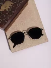 Women Round Sunglasses