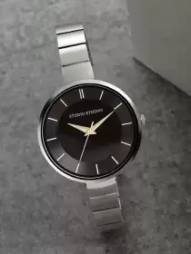 Women Stainless Steel Straps Watch