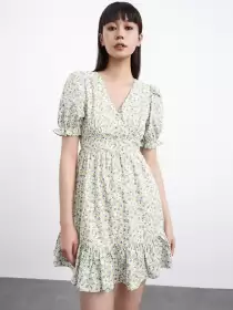 Floral Print Puff Sleeve Dress