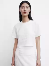 Textured Cropped T-shirt