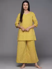 Women Geometric Print Night suit