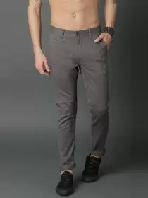 Men Chinos