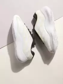 Women Colourblocked  Sneakers