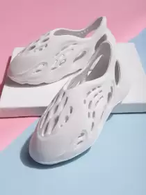 Women Basics Slip-On Sneakers