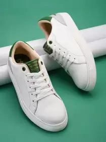 Women Printed Sneakers