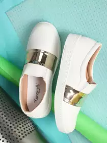 Women Colourblocked Slip-On Sneakers