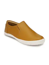 Flat & Casual Shoes For Men Starts @ Rs.399