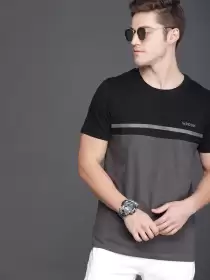 Slim Fit Colourblocked Cotton Pure Cotton T-shirt