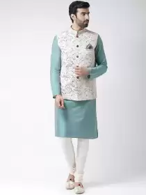 Men Solid Kurta with Churidar