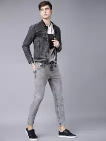 Men Tapered Fit Jeans