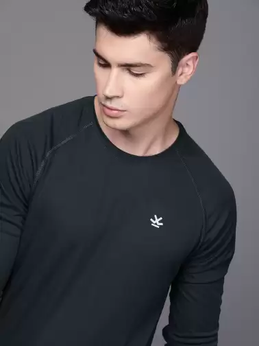 Raglan Sleeved T-shirt - image 2