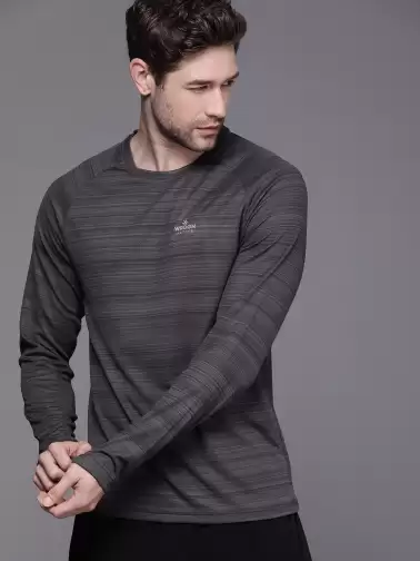 Men Solid Slim Fit T-shirt - image 2