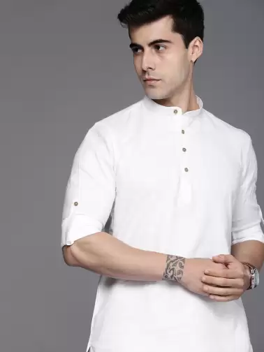 Men Solid Kurta - image 2