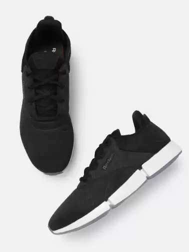 Men DailyFit DMX Walking Shoes - image 2