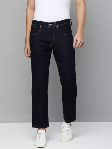 Men Relaxed Tapered Fit Jeans - image 2