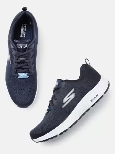 Women GRC E Running Shoes - image 2